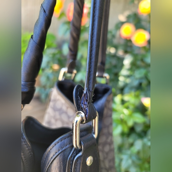 Coach Edie Signature Jacquard Shoulder Bag - Picture 12 of 17